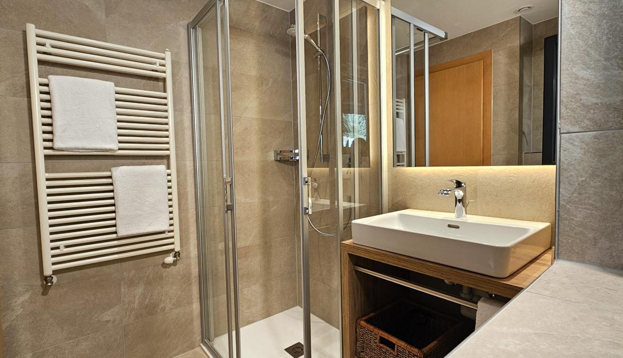 Alta Montagna Bed & Breakfast Mathon Bagian luar foto