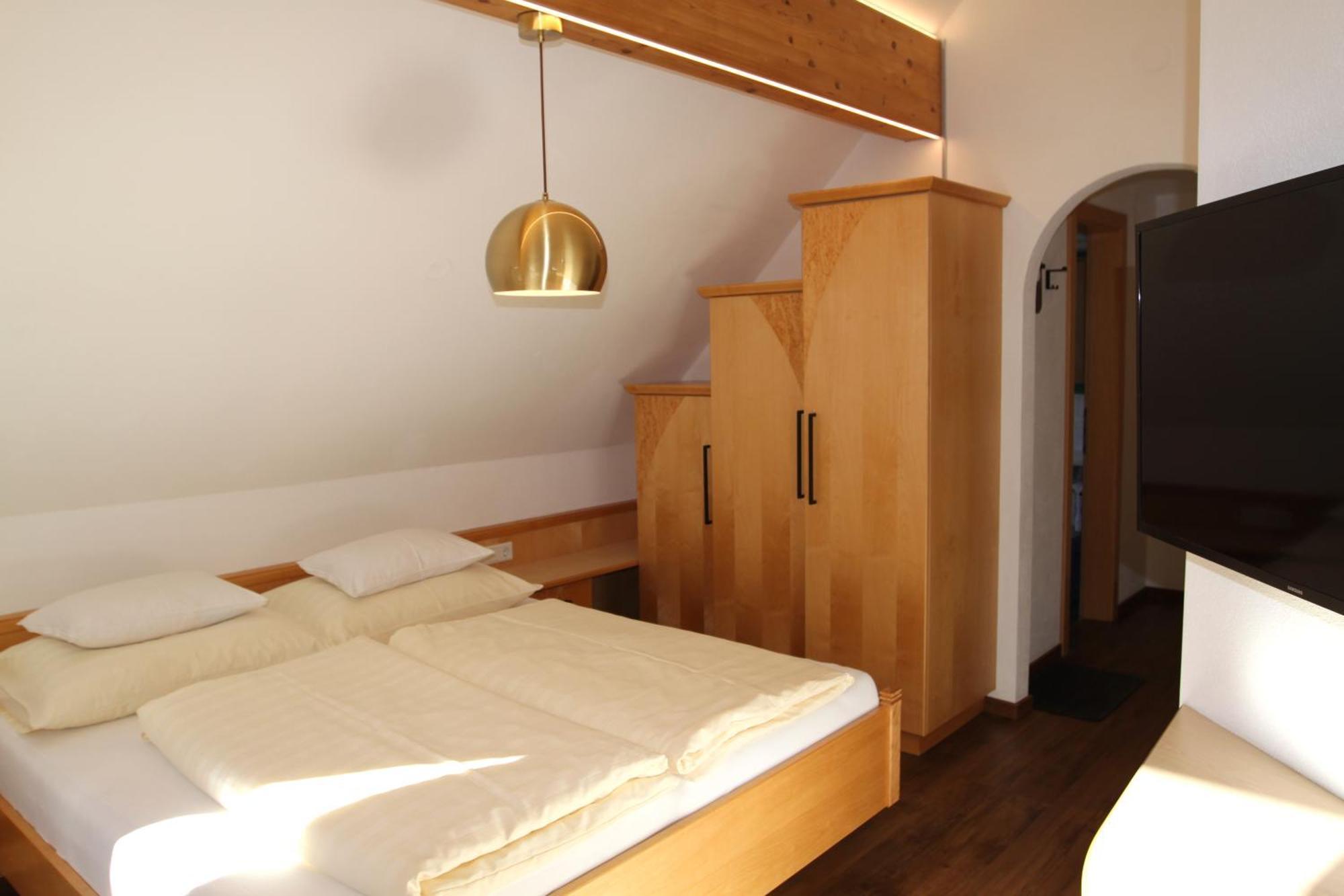 Alta Montagna Bed & Breakfast Mathon Bagian luar foto